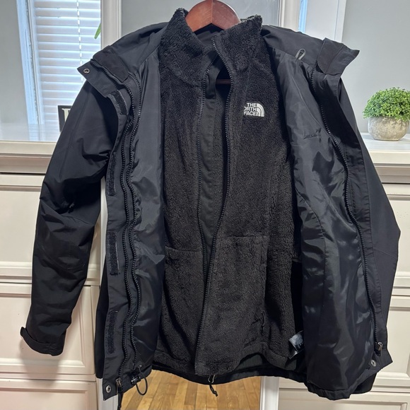 North Face Jacket - Picture 2 of 9